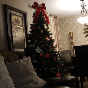 Meet your Posher, Eleni